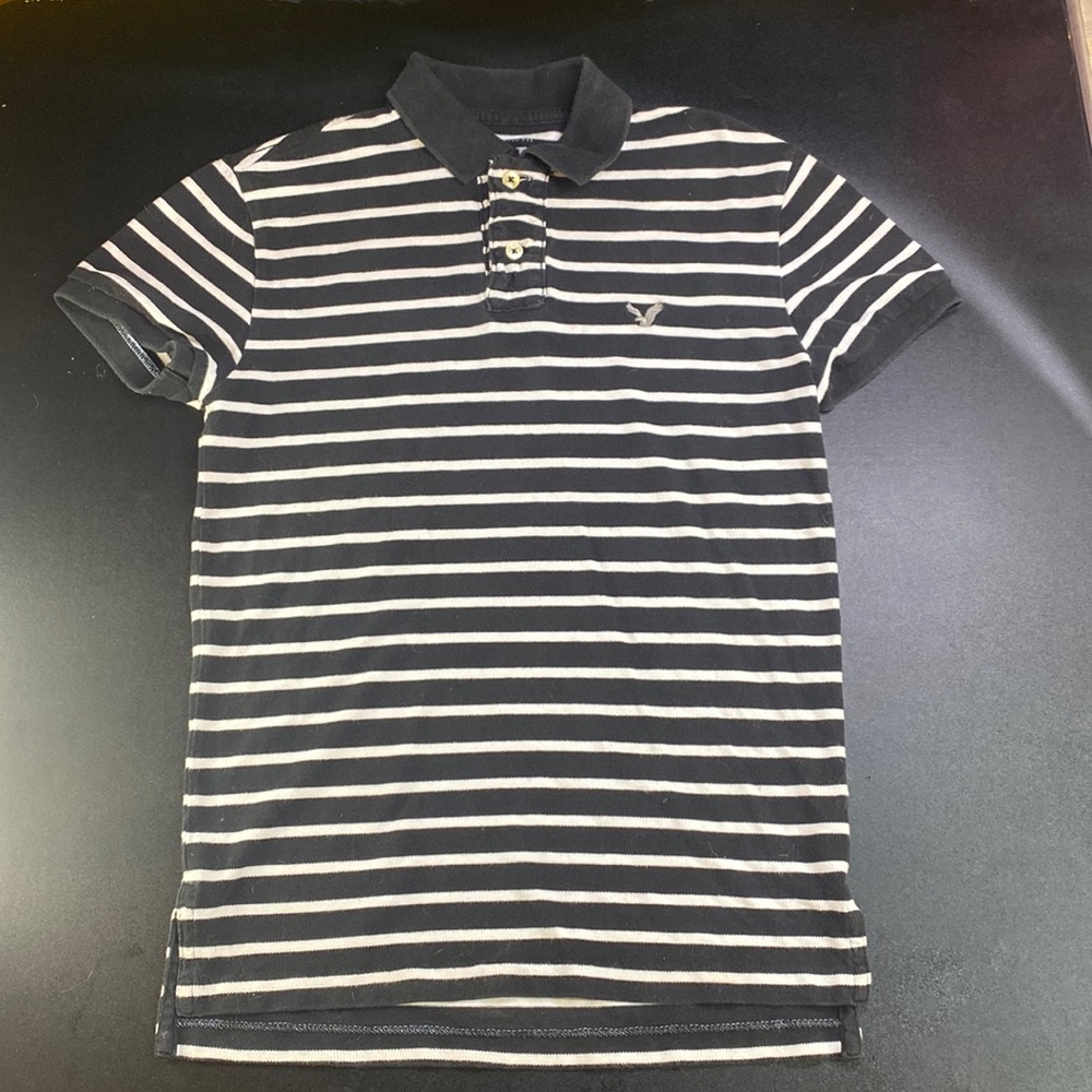 Xsmall black & white American Eagle Polo